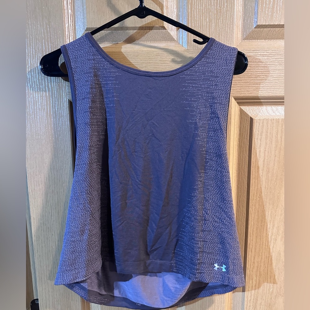 Under armor crop top